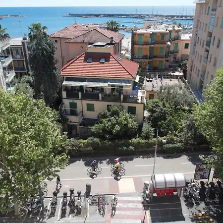 Appartement Maura's Sea View San Remo
